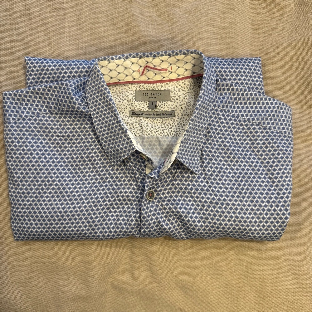 Ted Baker London Blue Geometric Diamond Print Short Sleeve Button Down Shirt XL - Picture 2 of 15